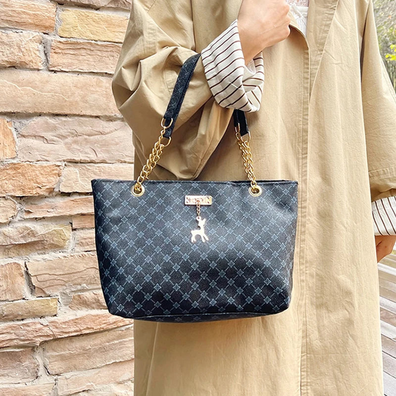Women's Large Capacity Fashion Tote Bag Luxury Design Handbag Trendy Shoulder Purse with Printing Pattern for Shopping